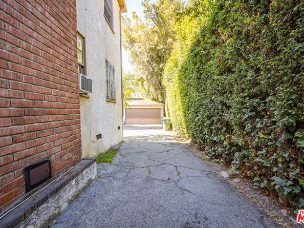 1541 Veteran Avenue, Los Angeles CA 90024