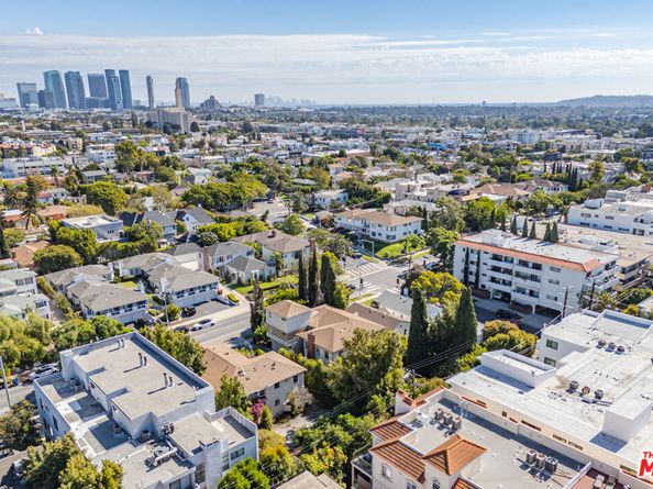 1541 Veteran Avenue, Los Angeles CA 90024