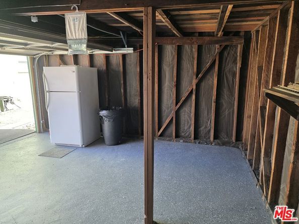 1424 W 94th Place, Los Angeles CA 90047