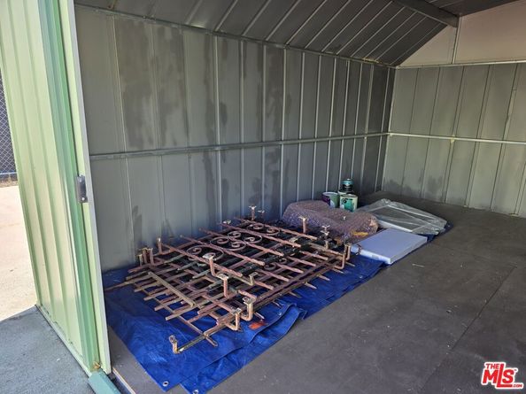 1424 W 94th Place, Los Angeles CA 90047