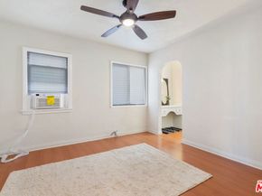 1424 W 94th Place, Los Angeles CA 90047