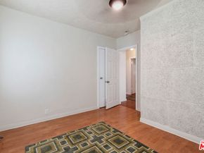 1424 W 94th Place, Los Angeles CA 90047