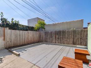 1424 W 94th Place, Los Angeles CA 90047