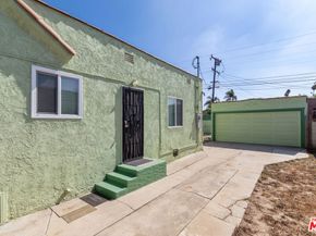 1424 W 94th Place, Los Angeles CA 90047