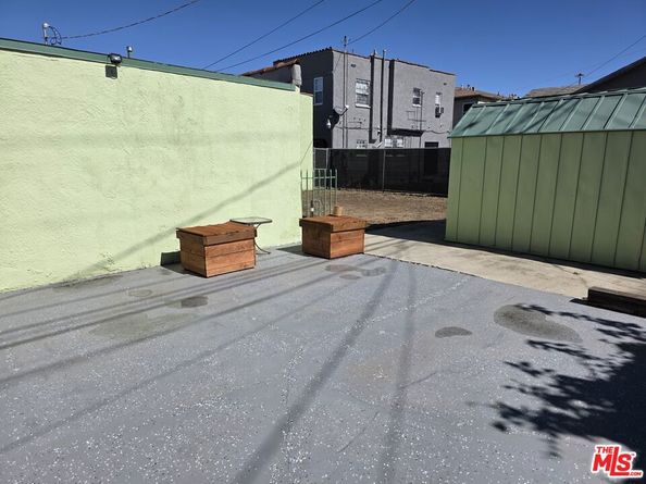 1424 W 94th Place, Los Angeles CA 90047