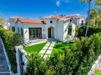 100 S La Jolla Avenue