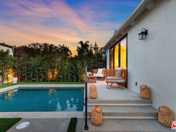 100 S La Jolla Avenue, Los Angeles CA 90048