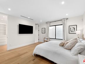 100 S La Jolla Avenue, Los Angeles CA 90048