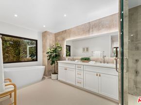 100 S La Jolla Avenue, Los Angeles CA 90048