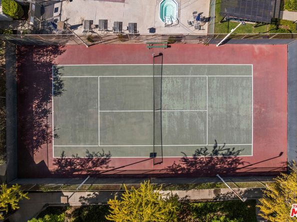 8806 1/2 Wyngate Street, Sunland CA 91040