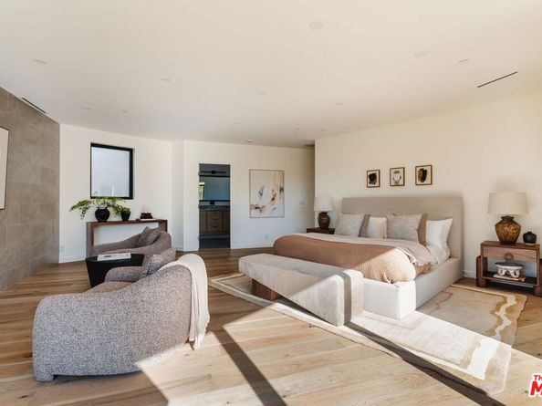 726 Howard Street, Marina Del Rey CA 90292