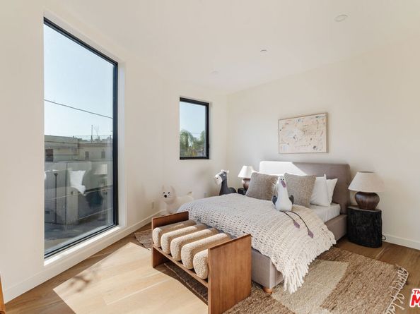 726 Howard Street, Marina Del Rey CA 90292