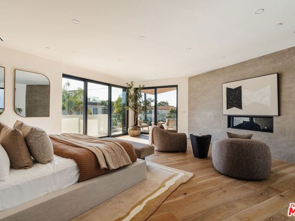 726 Howard Street, Marina Del Rey CA 90292