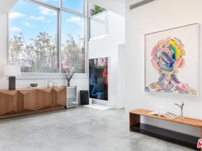 17 N Venice Boulevard, Venice CA 90291