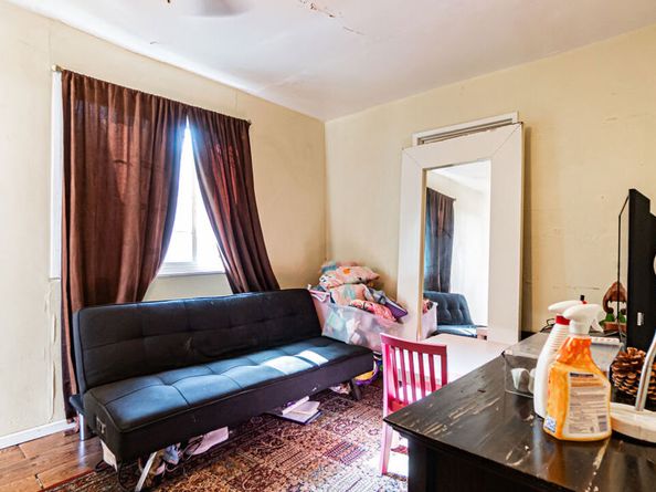 949 Dolores Drive, Altadena CA 91001