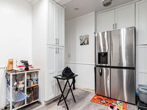 949 Dolores Drive, Altadena CA 91001