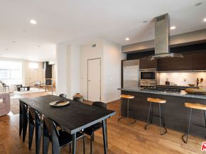 3119 Via Dolce 302, Marina Del Rey CA 90292