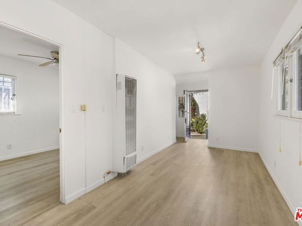 852 Venezia Avenue, Venice CA 90291