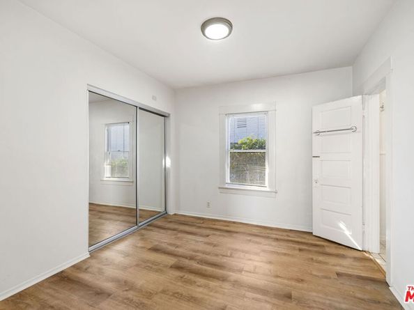 852 Venezia Avenue, Venice CA 90291