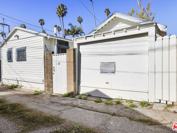 852 Venezia Avenue, Venice CA 90291