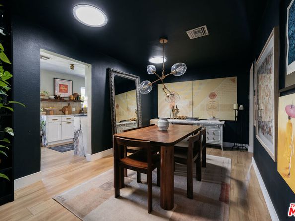 1300 S Lake Street, Burbank CA 91502