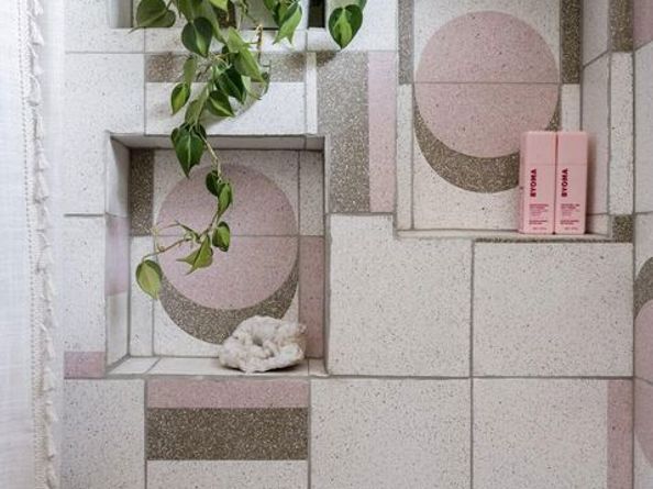 1300 S Lake Street, Burbank CA 91502