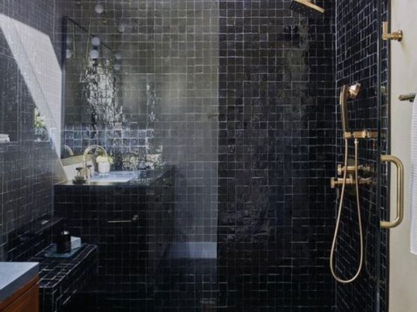 1300 S Lake Street, Burbank CA 91502