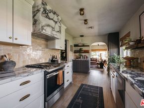 1300 S Lake Street, Burbank CA 91502