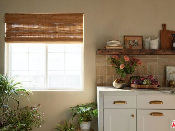 1300 S Lake Street, Burbank CA 91502