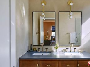 1300 S Lake Street, Burbank CA 91502