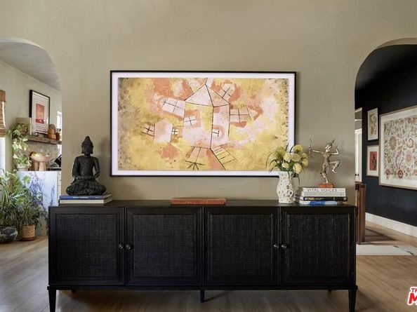 1300 S Lake Street, Burbank CA 91502