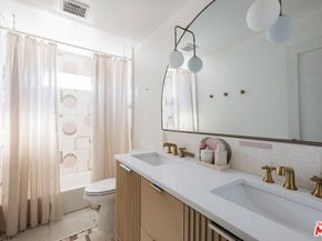 1300 S Lake Street, Burbank CA 91502