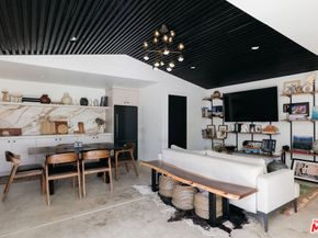 1300 S Lake Street, Burbank CA 91502