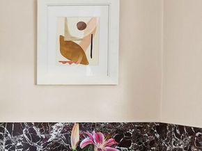 1300 S Lake Street, Burbank CA 91502