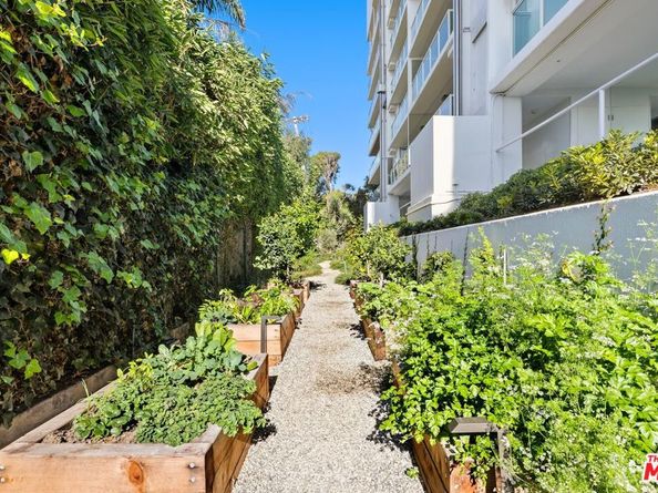 101 Ocean Avenue E501, Santa Monica CA 90402