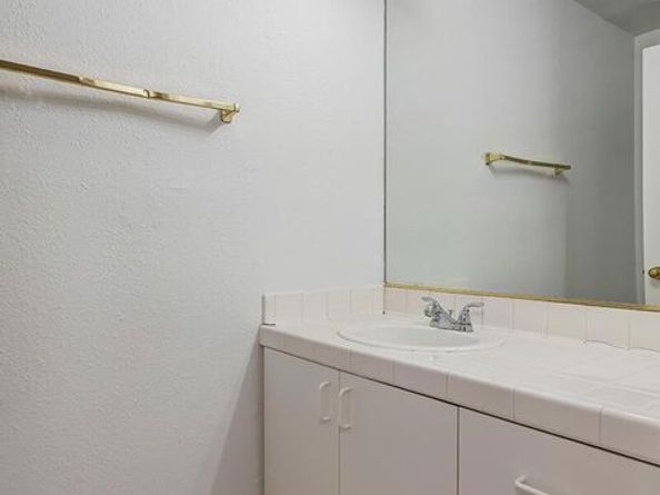 3460 S Centinela Avenue 505, Los Angeles CA 90066