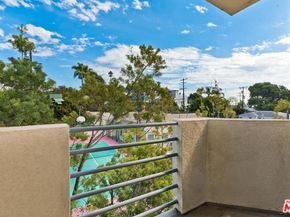 3460 S Centinela Avenue 505, Los Angeles CA 90066