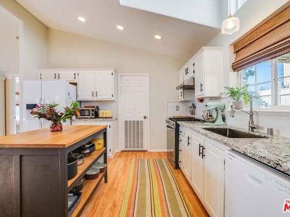 1169 Aztec, Topanga CA 90290