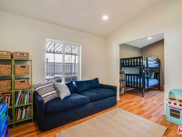 1169 Aztec, Topanga CA 90290