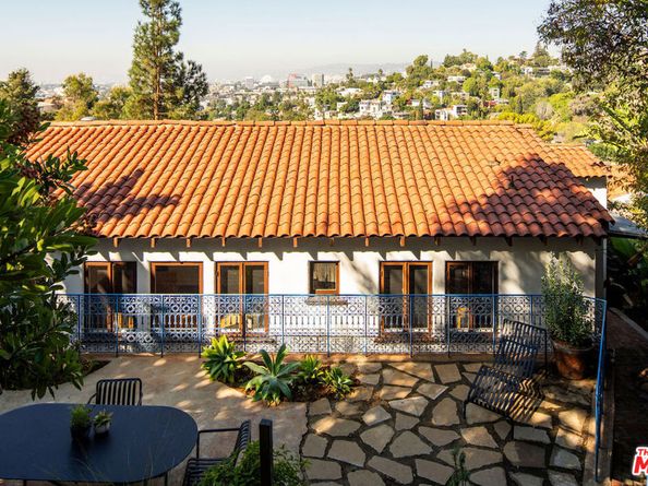 3414 Fernwood Avenue, Los Angeles CA 90039