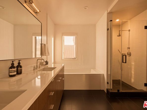 928 N Croft Avenue 304, Los Angeles CA 90069