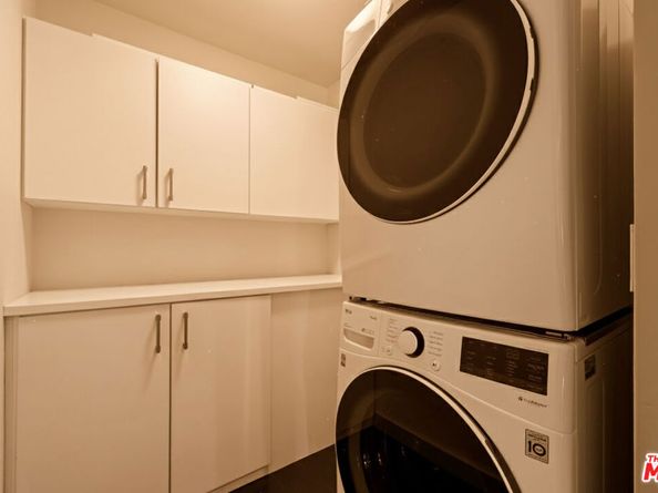 928 N Croft Avenue 304, Los Angeles CA 90069