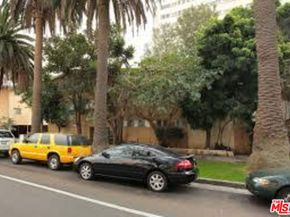 210 California Avenue, Santa Monica CA 90403