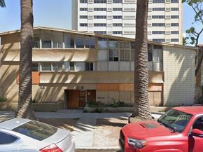 210 California Avenue, Santa Monica CA 90403