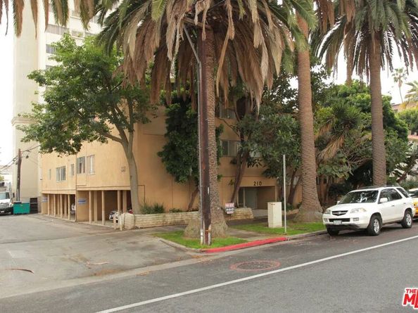 210 California Avenue, Santa Monica CA 90403