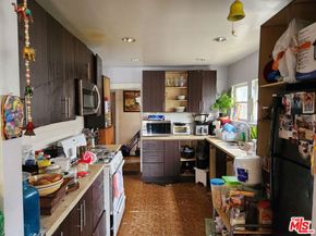 5747 3rd Avenue, Los Angeles CA 90043