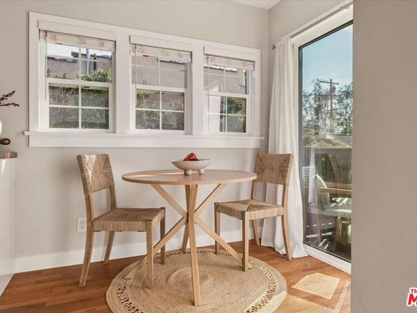 3764 Valleybrink Road, Los Angeles CA 90039