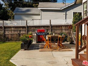 3764 Valleybrink Road, Los Angeles CA 90039