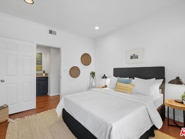 11286 Westminster Avenue 101, Los Angeles CA 90066