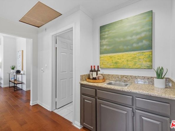 11286 Westminster Avenue 101, Los Angeles CA 90066